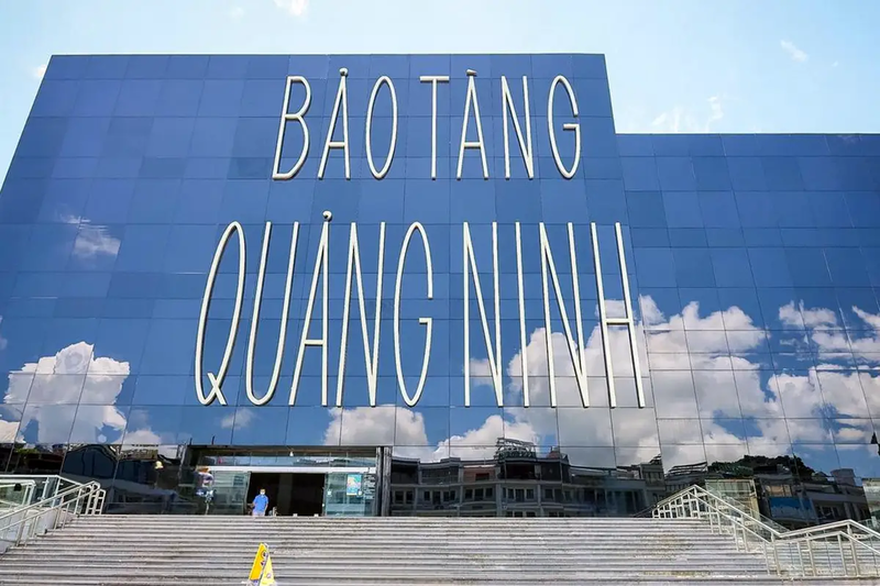 Du lịch mùa thu Hạ Long